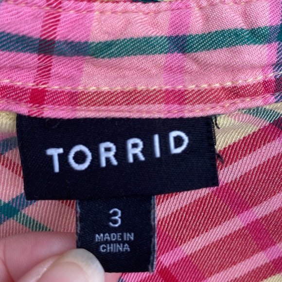 Torrid plaid top - Picture 3 of 5